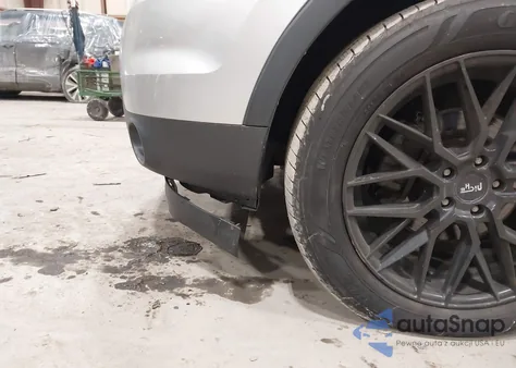 2011 Ford Explorer Xlt z USA, uszkodzony, nr VIN 1FMHK8D81BGA58720